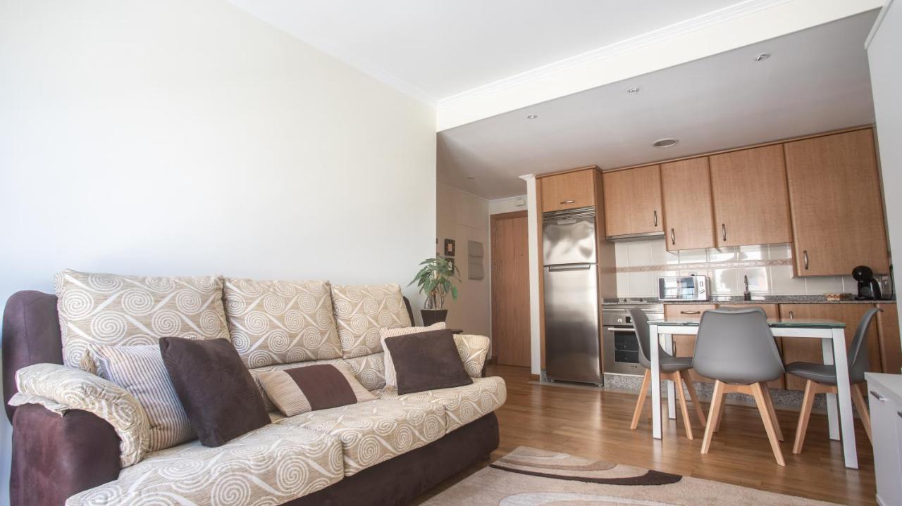 Apartamento En El Centro Con Plaza De Garaje А-Гуарда Экстерьер фото