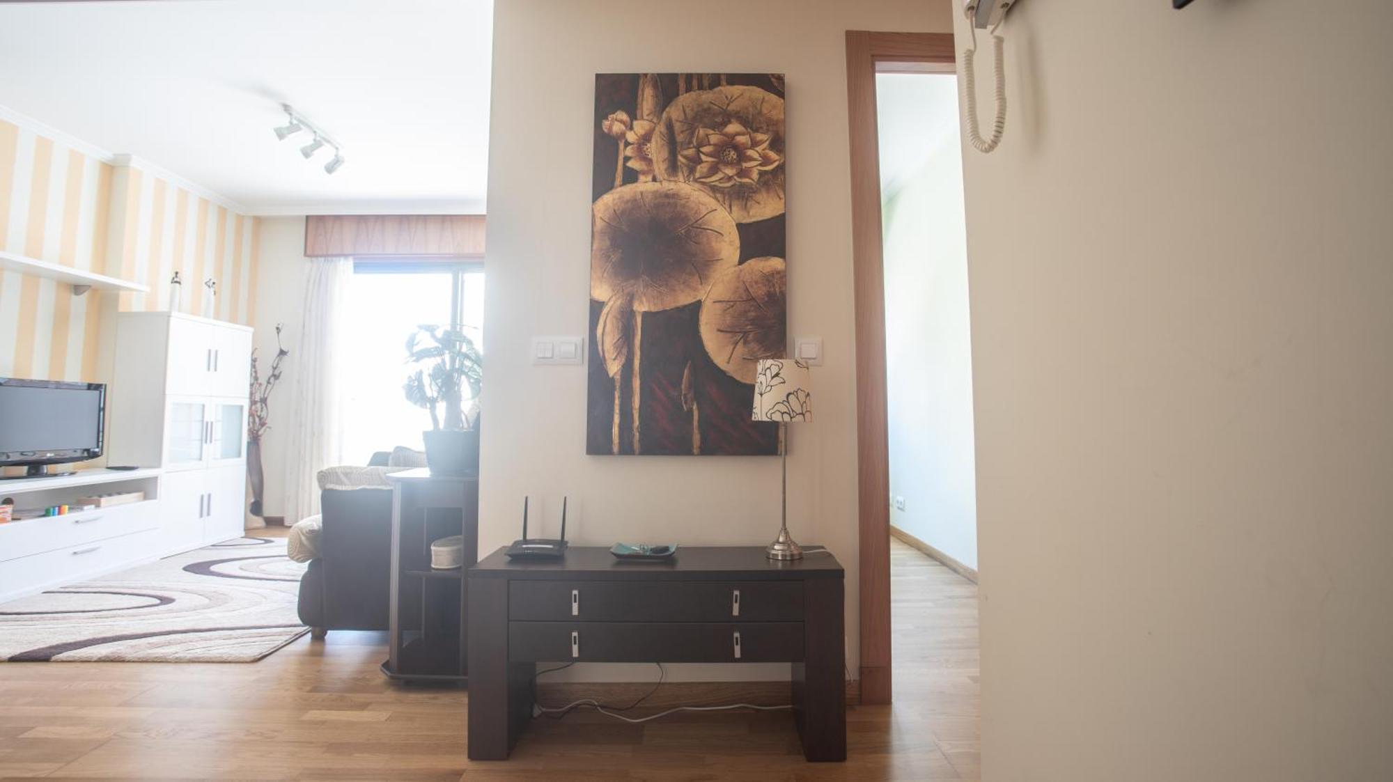 Apartamento En El Centro Con Plaza De Garaje А-Гуарда Экстерьер фото